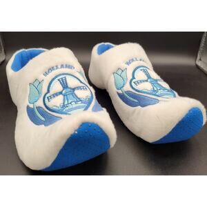 Holland novelty slippers - Women's Size 7-8